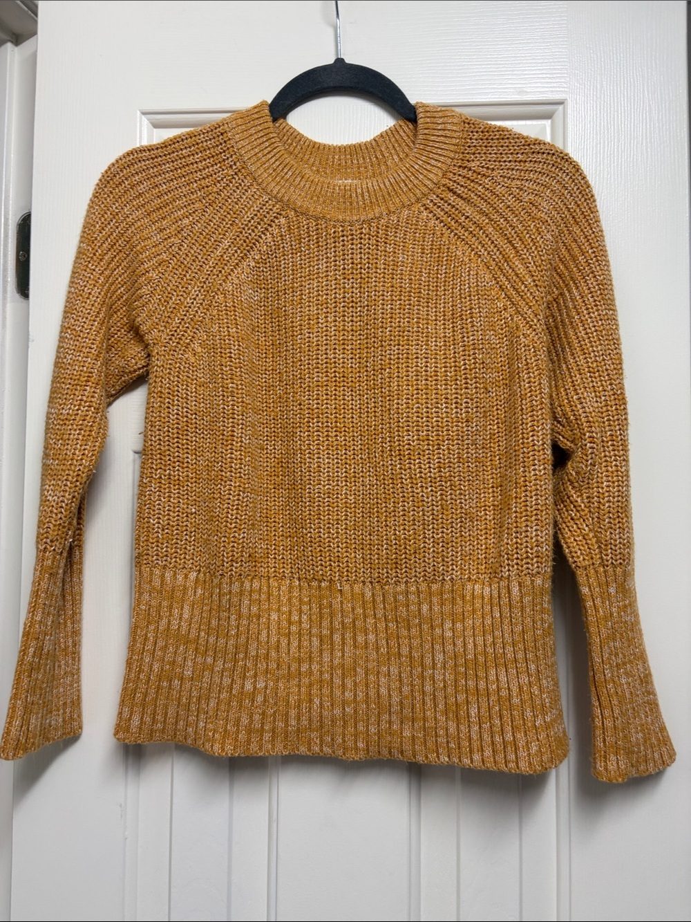 Universal Thread Textured Crewneck Sweater in Mustard
